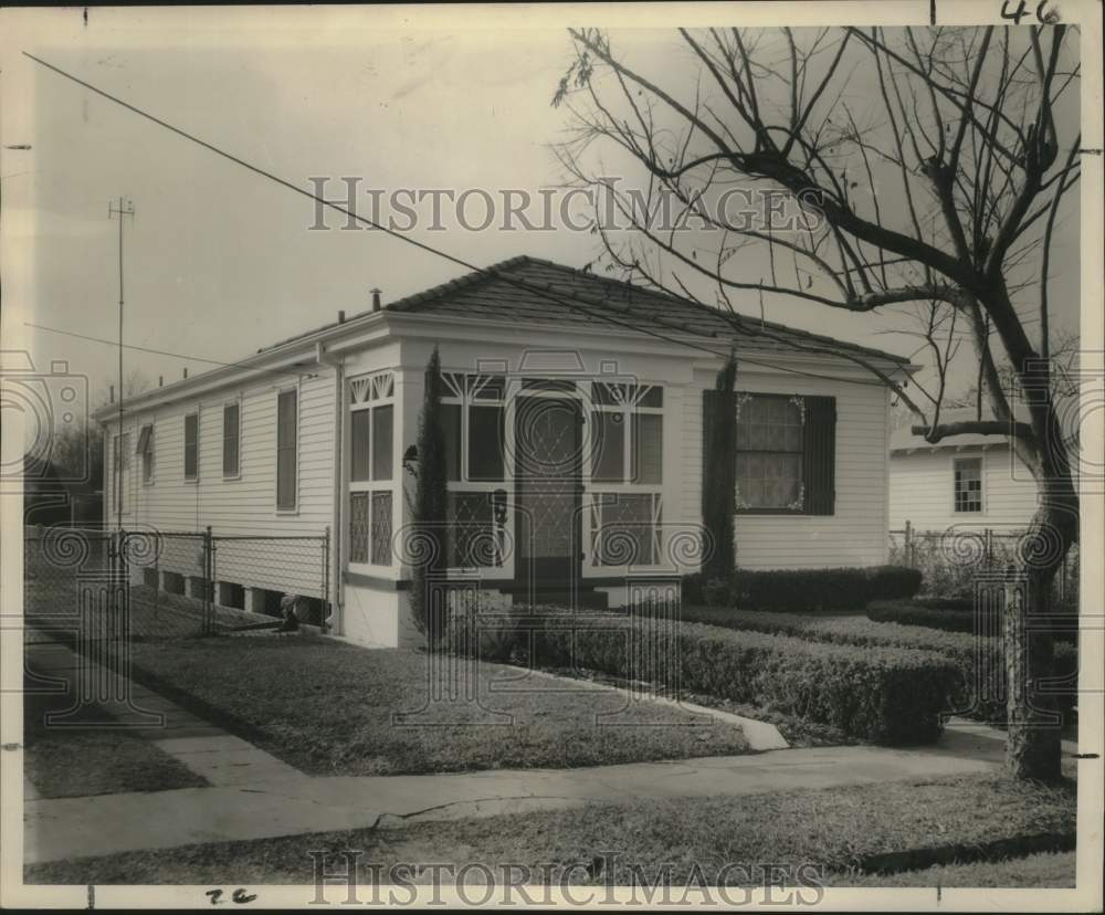 1963 Property of 2054 Lombard sold to R.A. Keller - Historic Images