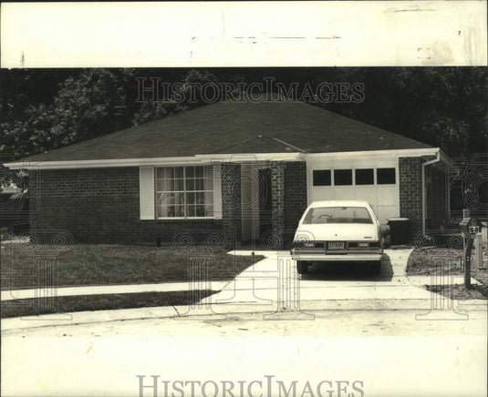 1980 Press Photo Nimitz Court Harahan purchased by Mr & Mrs Gerald Francis Duhe - Historic Images
