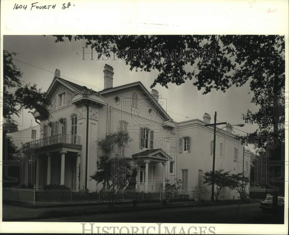 1987 Press Photo Housing - 1604 Fourth St., New Orleans, Louisnana - Historic Images