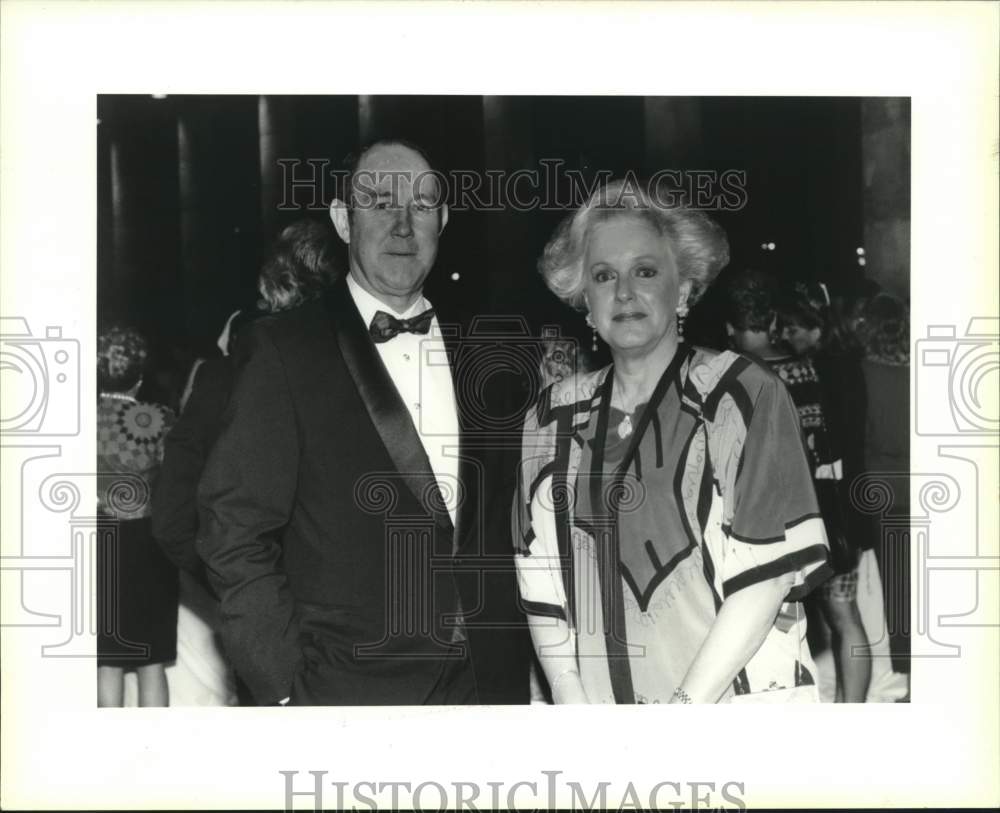 1993 Bob and Claire Howson Attend Lark in the Park - Historic Images