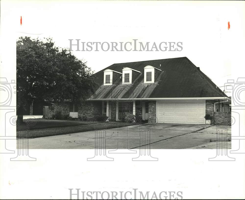 1987 Press Photo New Orleans Housing - House at 56 Carolyn Court in Arabi - Historic Images