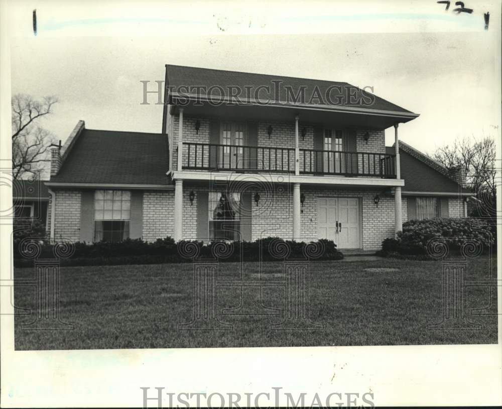 1982 Home at 95 Holly Drive in Riverlands Estates development - Historic Images