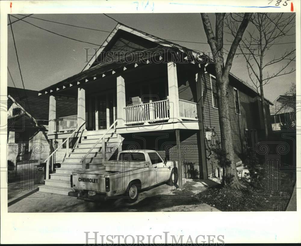 1982 Housing - City Park area property located at 824-26 Ida Place - Historic Images