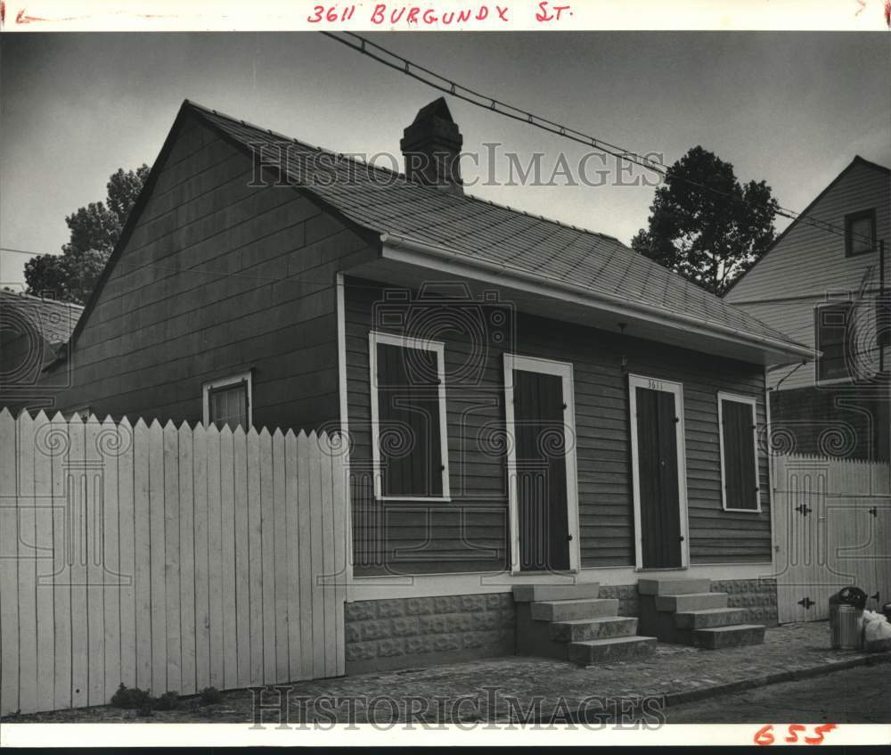 1982 Residence at 3611 Burgundy Street in Bywater - Historic Images