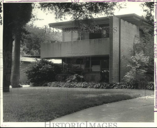 1982 Residence at 5426 Bellaire Drive in New Orleans - Historic Images