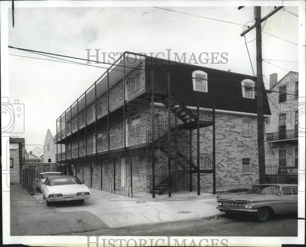 1969 Apartment complexes by Housing Authority of New Orleans - Historic Images