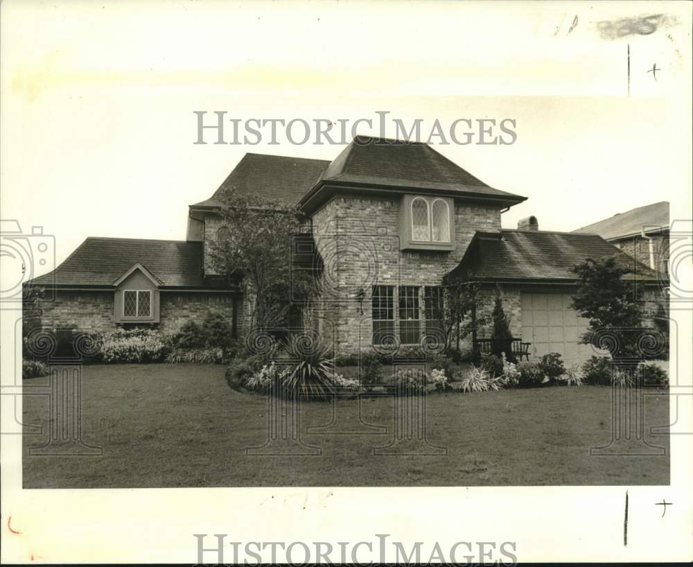 1981 Real estate photo of 23 Chateau du Jardin Drive, Kenner. - Historic Images