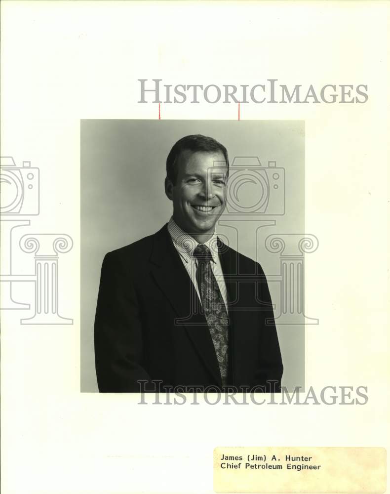 Press Photo James (Jim) A. Hunter, Chief Petroleum Engineer - nob39076 - Historic Images