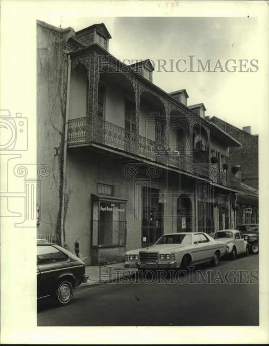 1984 Real estate photo of 819 Royal Street in the Vieux Carre area. - Historic Images