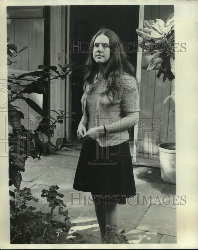 1974 Press Photo Brenda Hodgkinson - nob39417-Historic Images