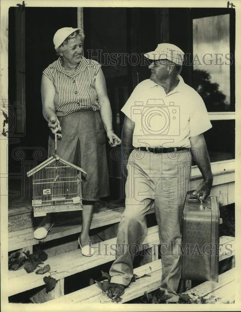 1959 Mr. &amp; Mrs. L. G. Holdridges last to leave their community. - Historic Images