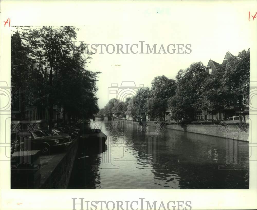 1985 Holland, Amsterdam Canal. - Historic Images