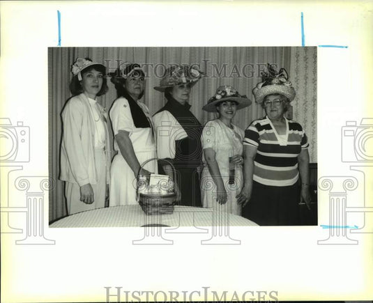 1990 Contestants in the Ormond Garden Club Easter Bonnet Contest. - Historic Images