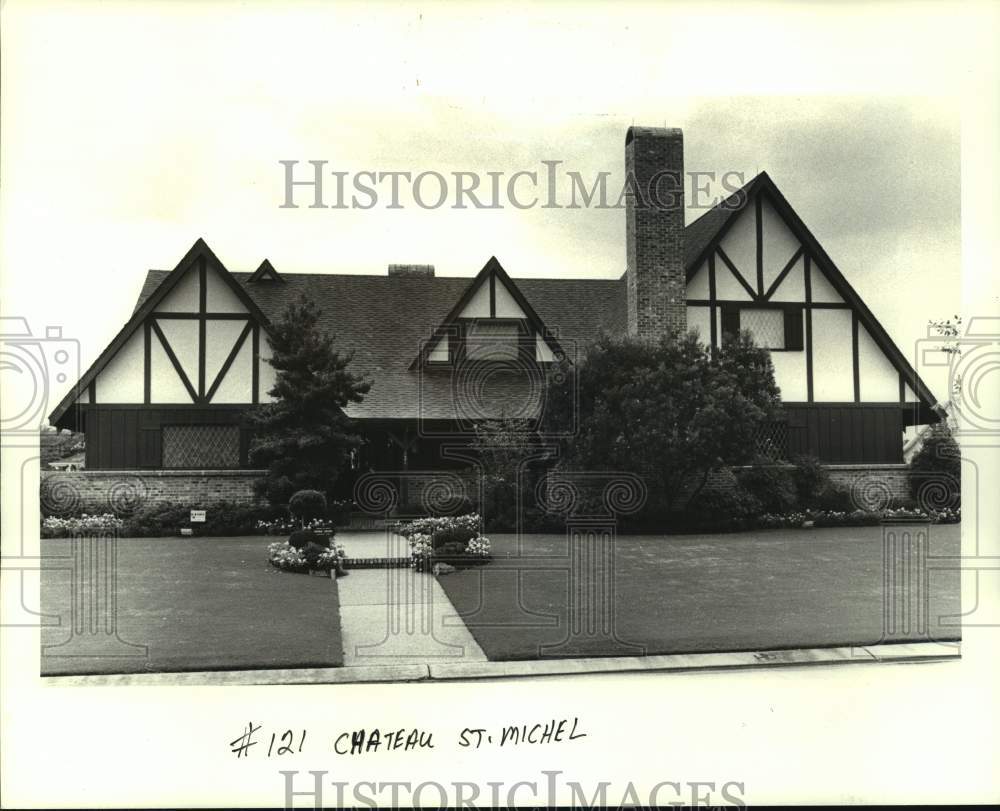 1985 Housing - House located at #121 Chateau St. Michel - Historic Images