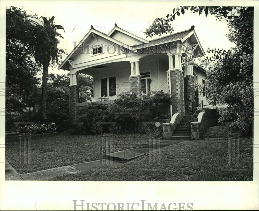 1985 Housing - House located 3006 Esplanade - Historic Images