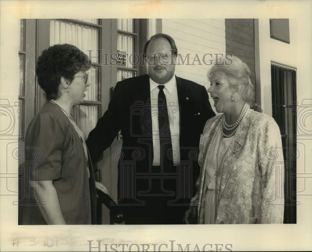 1991 Attendees of Louisiana State University Nurses Banquet - Historic Images