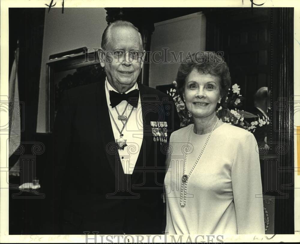 1988 Lyttleton &amp; Marjorie Harris III during Huguenot Society Dinner - Historic Images