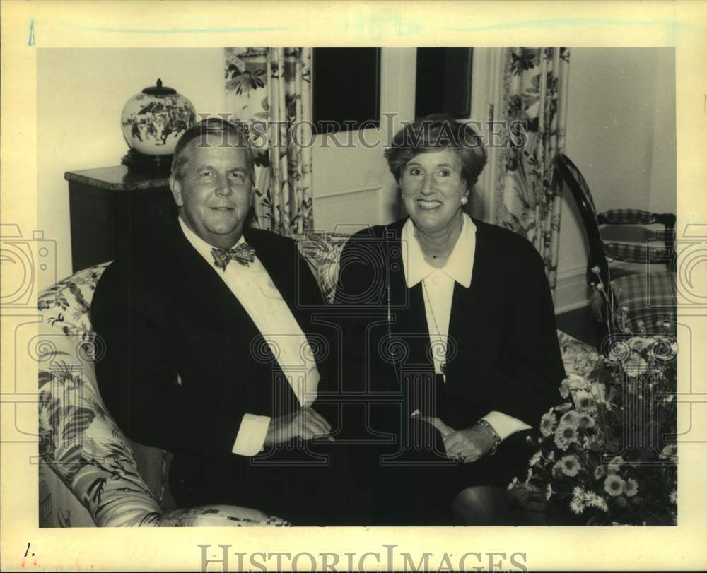 1992 Arthur and Heidi Huguley in their living room - Historic Images