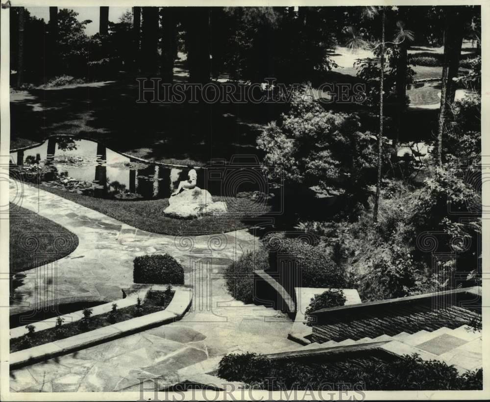 1966 Stone walkways and reflective ponds adorn Hodges Gardens - Historic Images