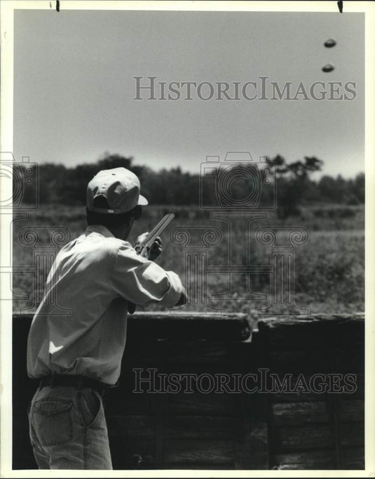 1989 Press Photo "Teal" flush on shooter at High Point Shooting Ground - Historic Images