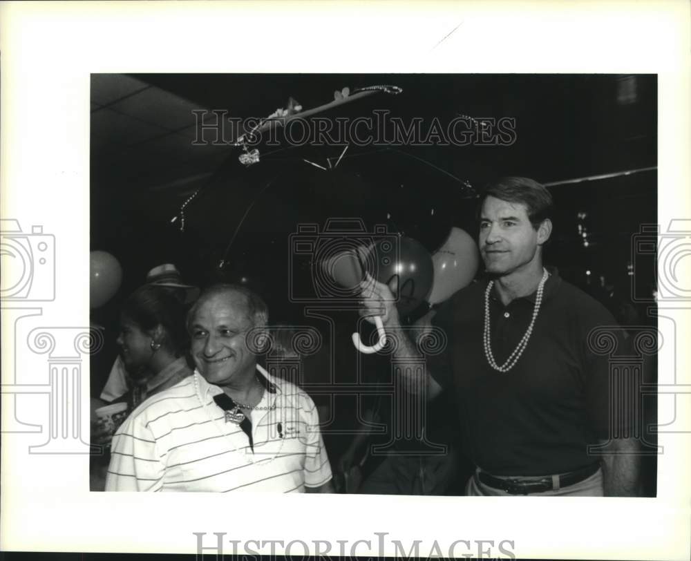 1993 Press Photo Joe Federspiel at the New Orleans International Airport - Historic Images