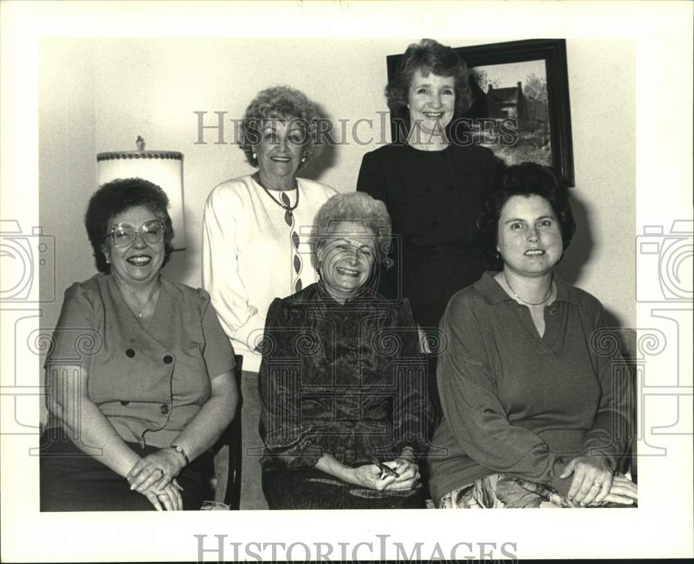 1988 Press Photo Officers and members of The Inner Wheel of Harahan - Historic Images