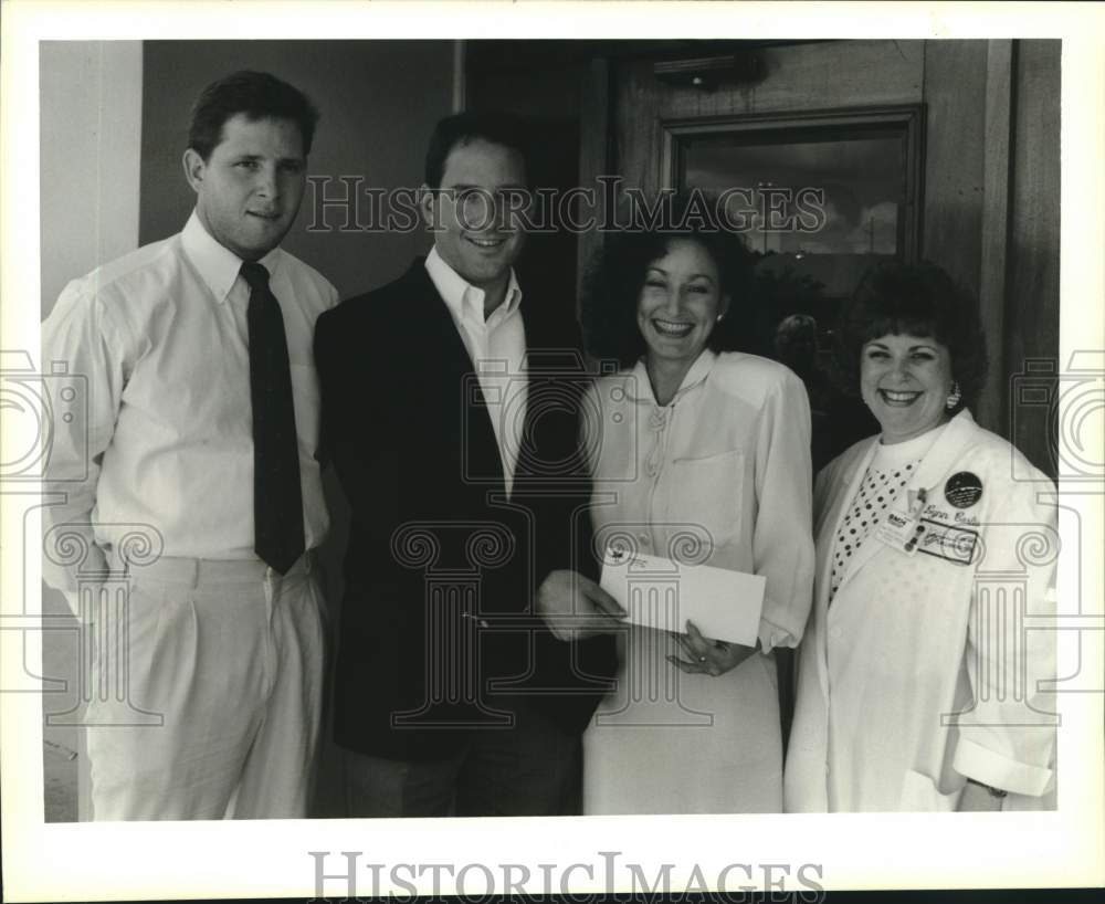 1990 Press Photo Brothers Reed &amp; Bay Ingram, owners of Bimini Bay night club - Historic Images