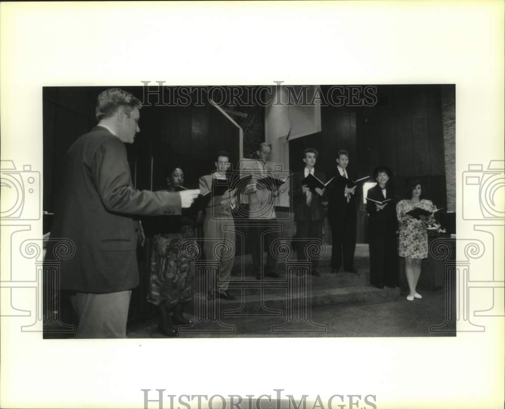 1993 Press Photo SLU Vocal Jazz group at Mandeville First Baptist Church - Historic Images