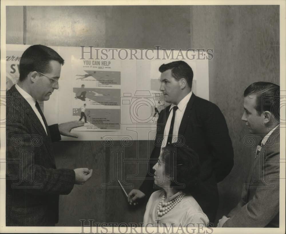 1961 Robert Hotop, New Orleans Chapter, Red Cross, on water safety - Historic Images