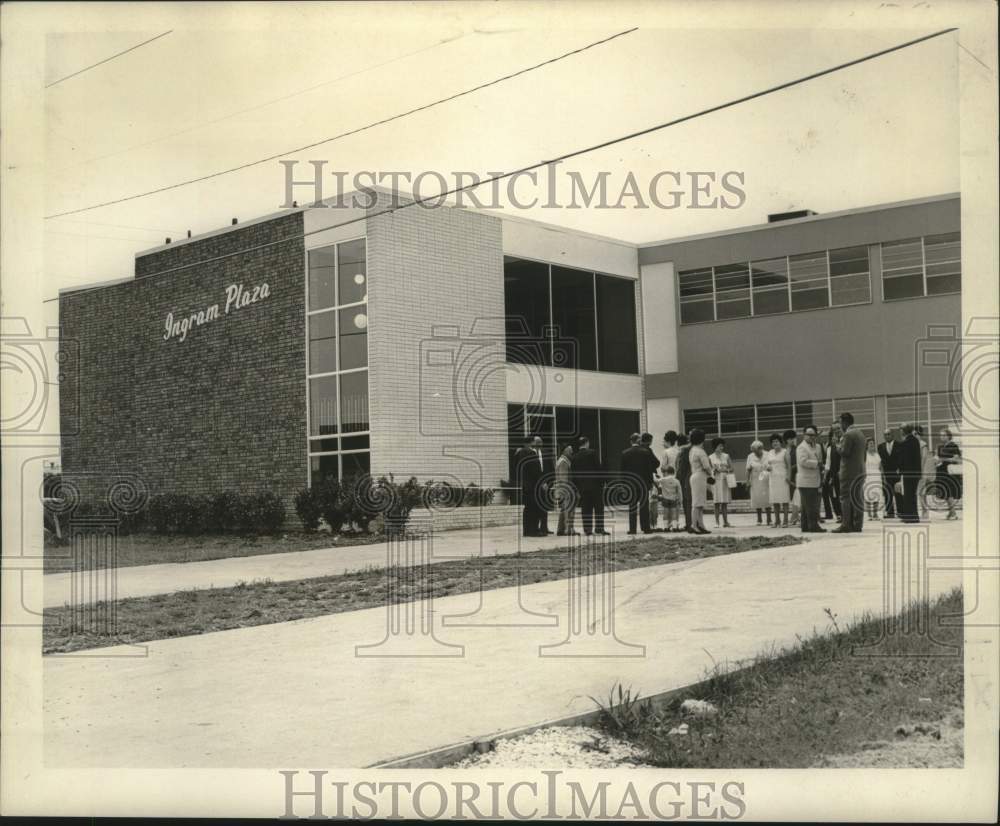 1965 Ribbon cutting of new building of Lionel Ingram and Sons Inc., - Historic Images