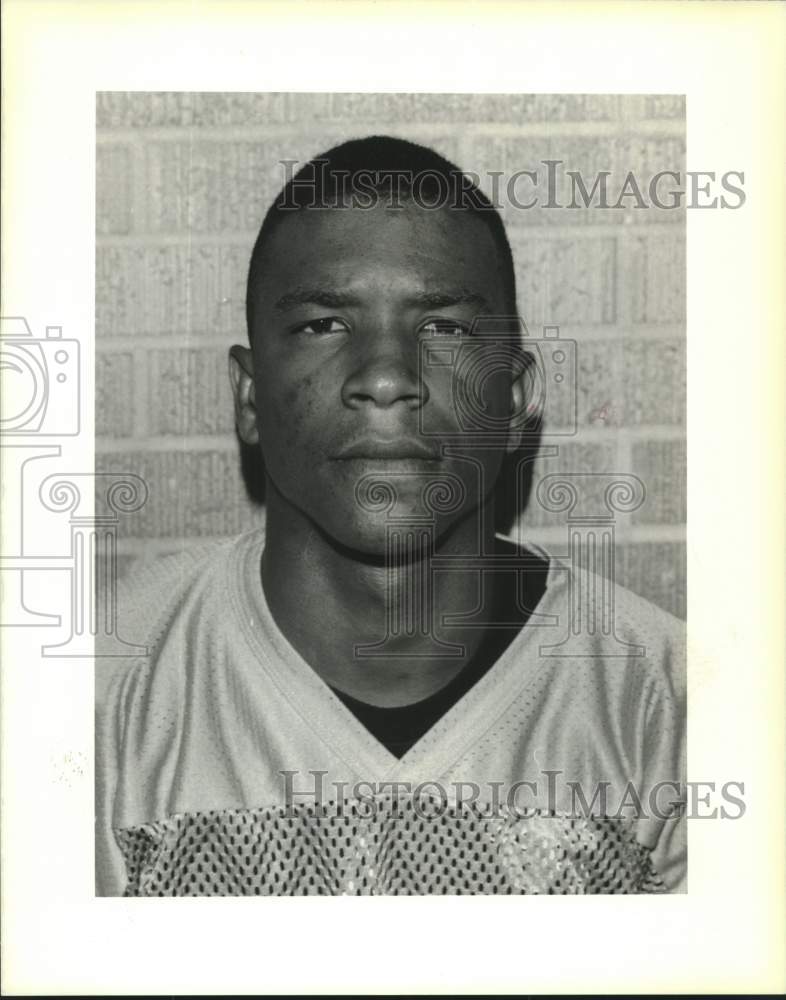 1989 Press Photo Football - Jabbar Juluke of St. Augustine High School - Historic Images
