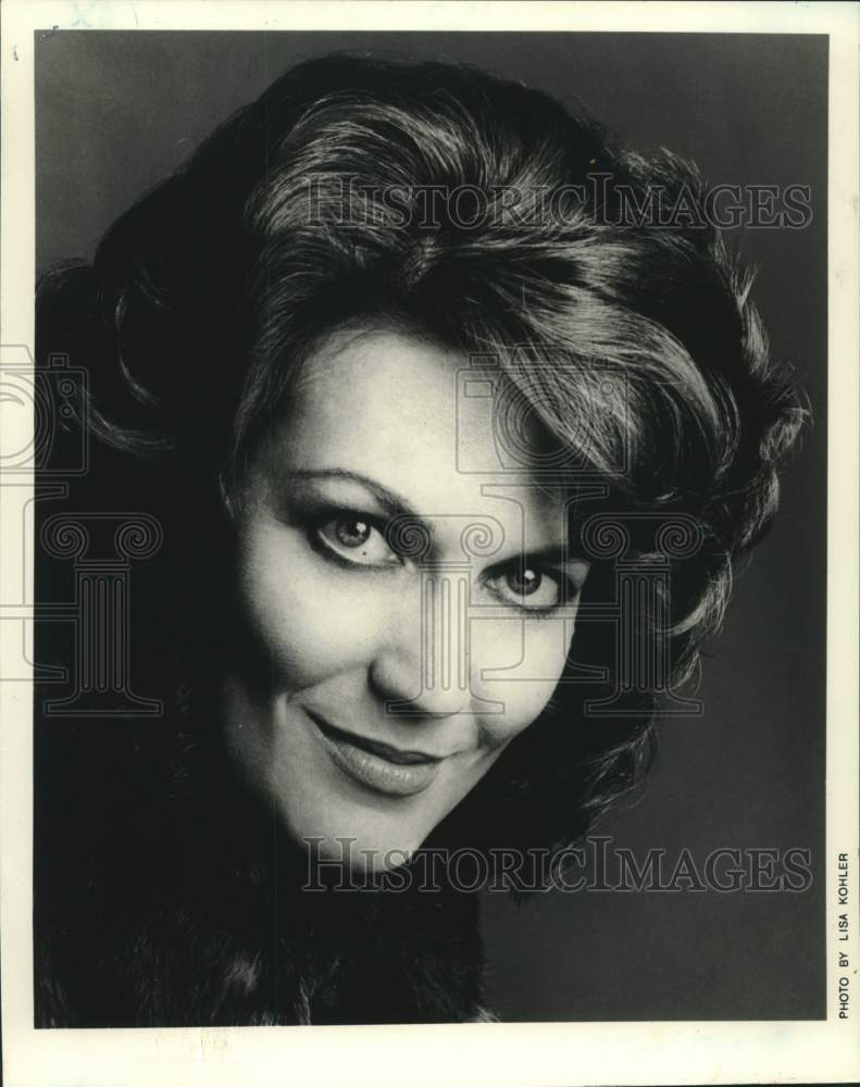 1985 Press Photo Gwendolyn Jones, opera singer - nob41846 - Historic Images