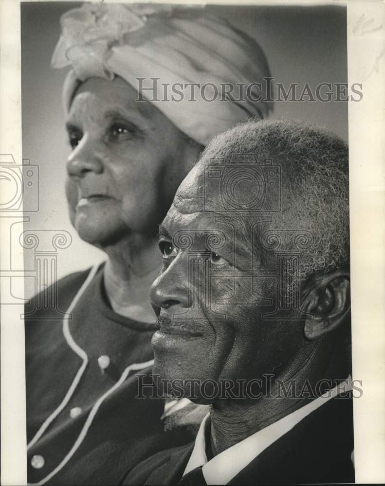 1973 Mr. and Mrs. David Jones celebrate 50th wedding anniversary - Historic Images