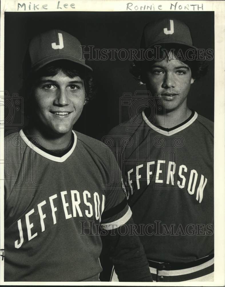 1982 Press Photo Jefferson Parish East Bank pitchers Mike Lee &amp; Ronnie North - Historic Images