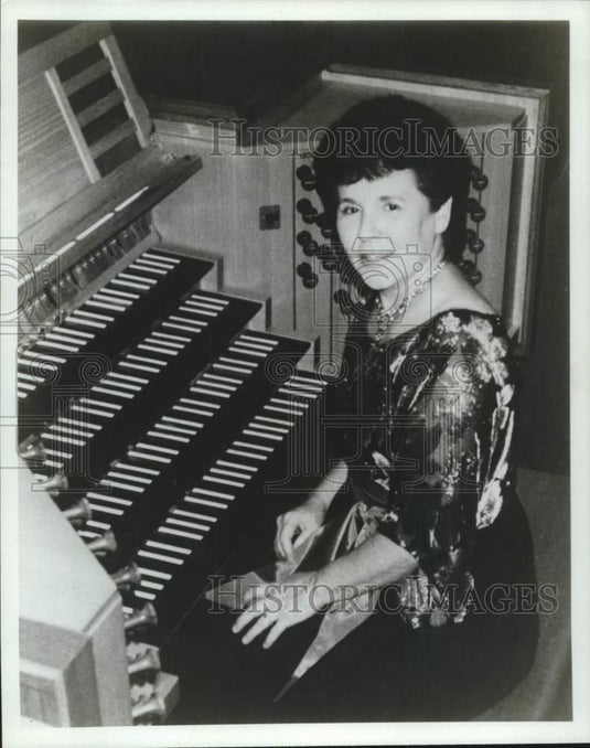 1991 Press Photo Cathedral Concerts - Joyce Jones - Historic Images