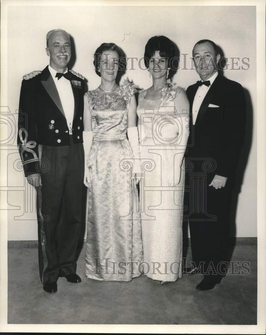 1964 Club of Reserve Officer Association Ladies' Club event. - Historic Images