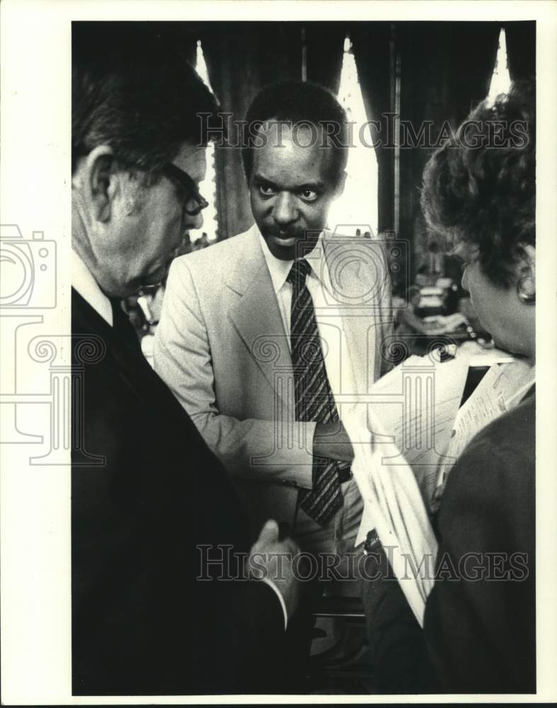 1988 Press Photo George Fischer and Senator William Jefferson - Historic Images