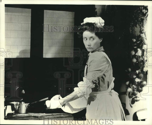 1978 Press Photo Gemma Jones stars in PBS' "The Duchess of Duke Street" - Historic Images