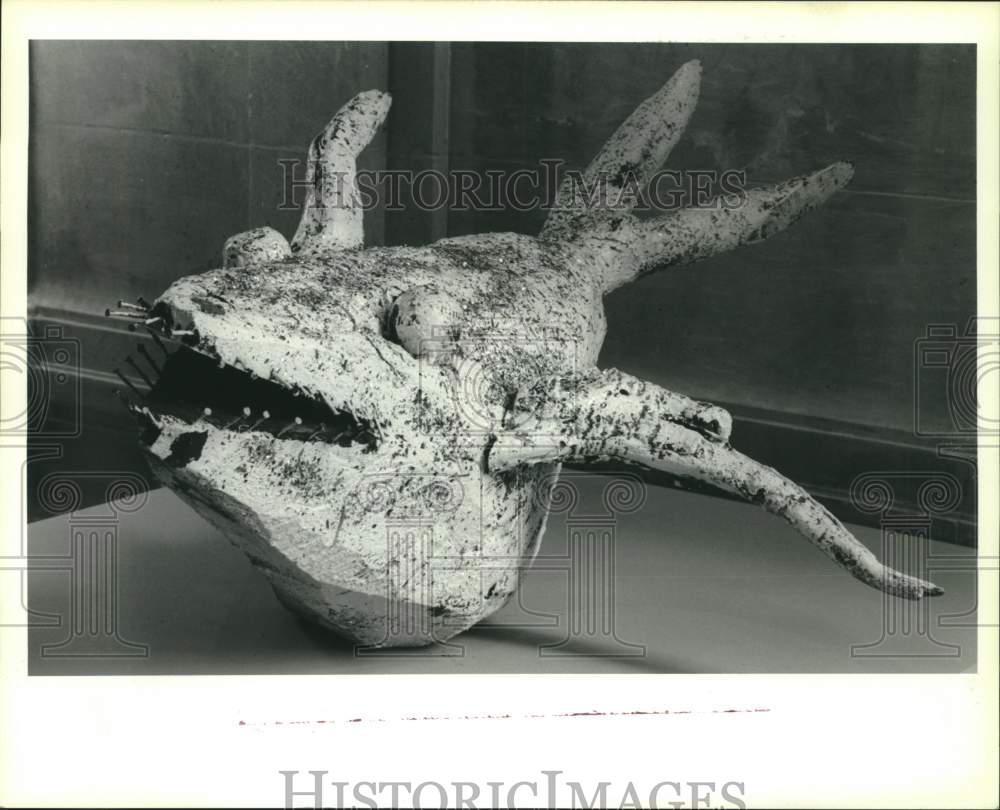 1993 Press Photo Pelican sculpture by Clyde Jones at New Orleans Museum of Art - Historic Images