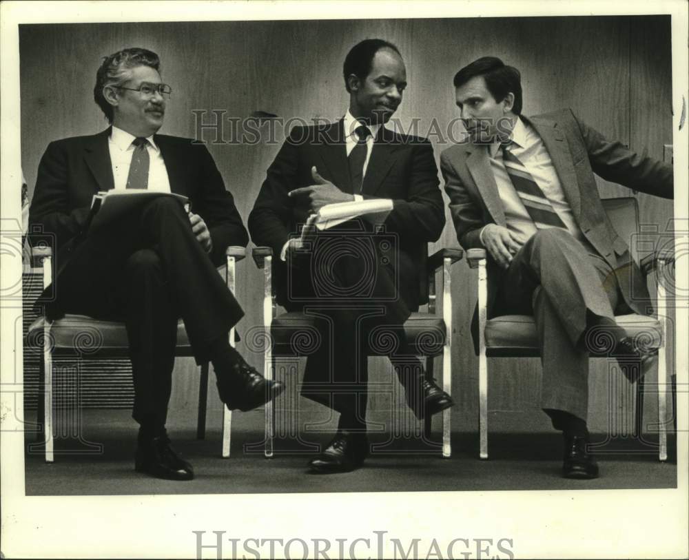 1986 Press Photo William Jefferson -Mayoral candidates forum-Southern University - Historic Images