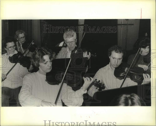 1988 Press Photo Jefferson Chamber Orchestra rehearse for 11th Christmas Concert - Historic Images