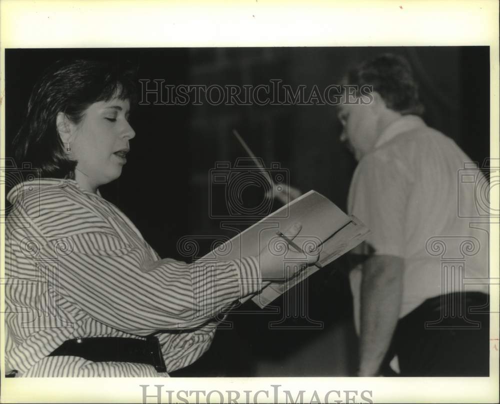 1988 Press Photo Jefferson Chamber Orchestra rehearse for 11th Christmas Concert - Historic Images