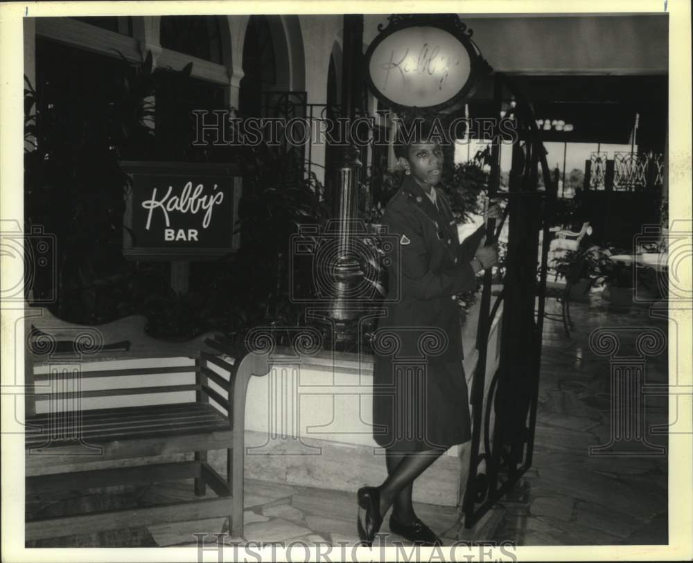 1989 Press Photo Exterior of Kabby&#39;s Bar/Restaurant - Historic Images