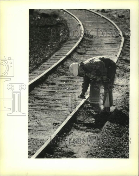 1989 Press Photo Ben Anderson, member of Illinois Central railroad's mobile crew - Historic Images