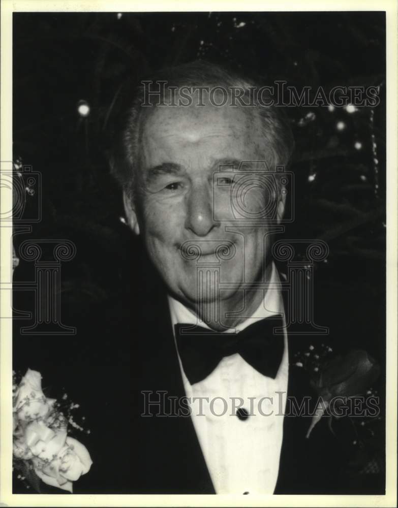 1994 Press Photo Lester Kabacoff inducted into the Louisiana Tennis Hall of fame - Historic Images