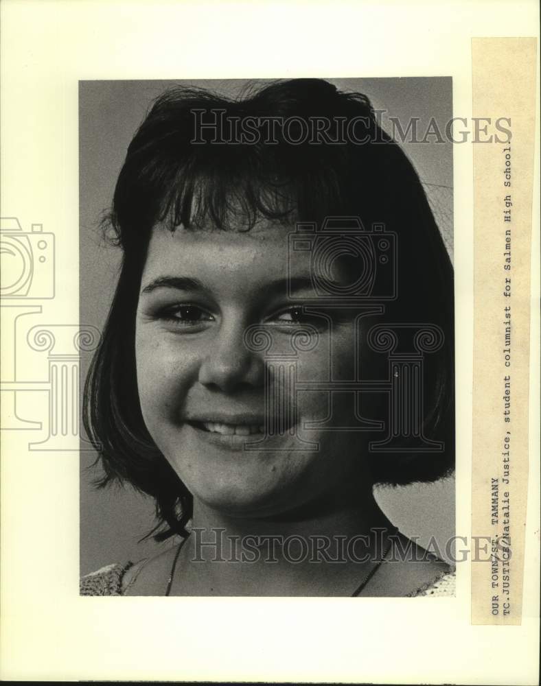 1995 Press Photo Natalie Justice, student columnist for Salmen High, St. Tammany - Historic Images