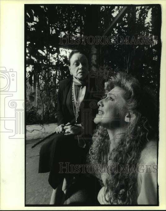 1993 Press Photo Marion Zinger and Tari Hohn Lagasse in "Suddenly Last Summer" - Historic Images