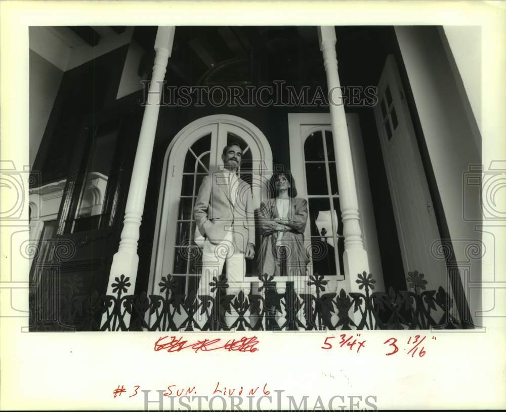 1989 Press Photo Pat Hand of Uptown New Orleans: Historic Jefferson City exhibit - Historic Images