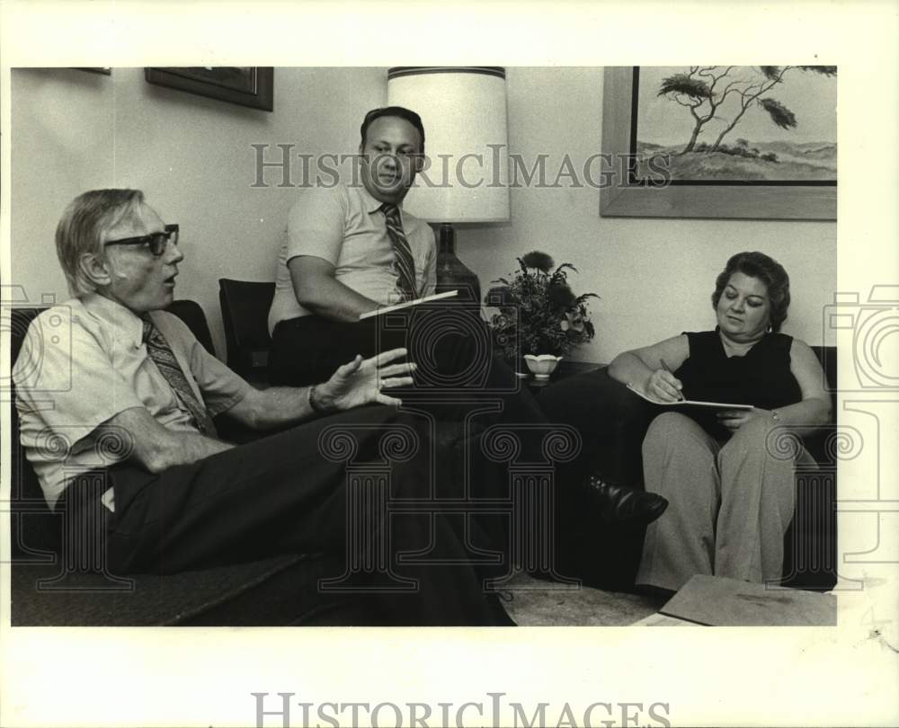 Press Photo Members of the Jefferson Committee for Better Schools - Historic Images