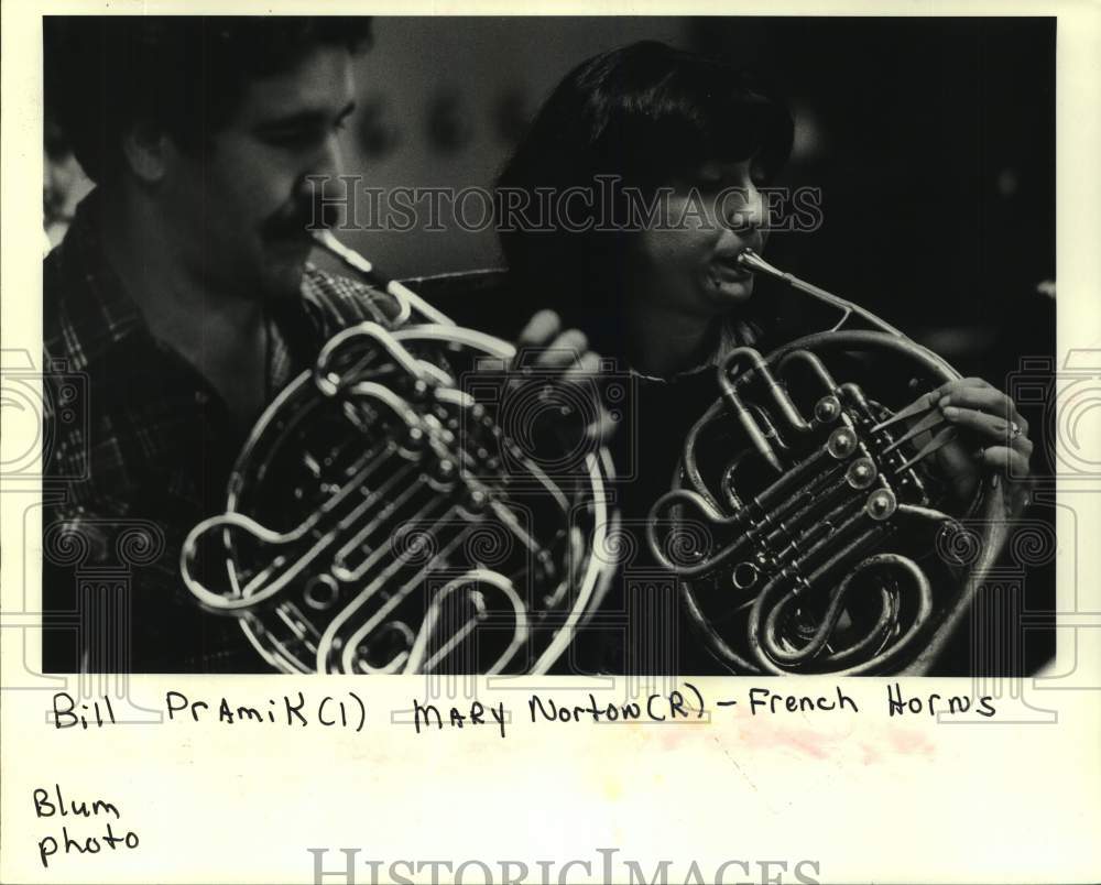 1983 Press Photo Bill Pramik and Mary Norton of the Jefferson Community Band - Historic Images